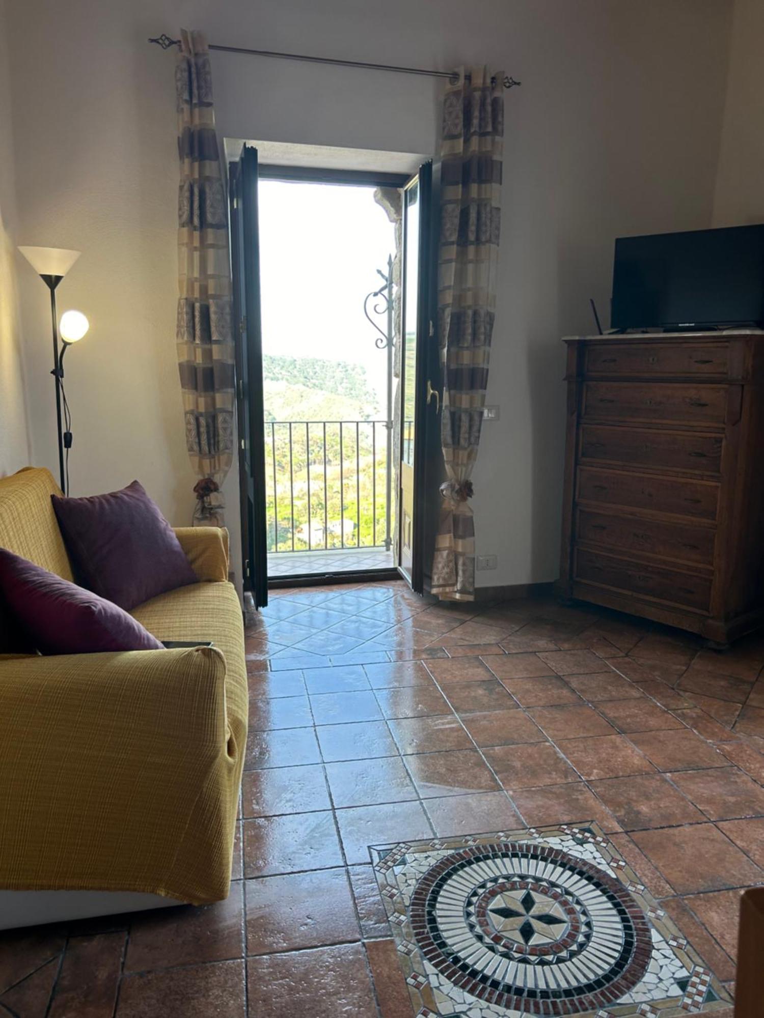Casa Gambino Bed and Breakfast Savoca Εξωτερικό φωτογραφία